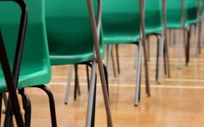 Stipendi scuola: aumenti e arretrati attesi a luglio. Le novità sui buoni pasto